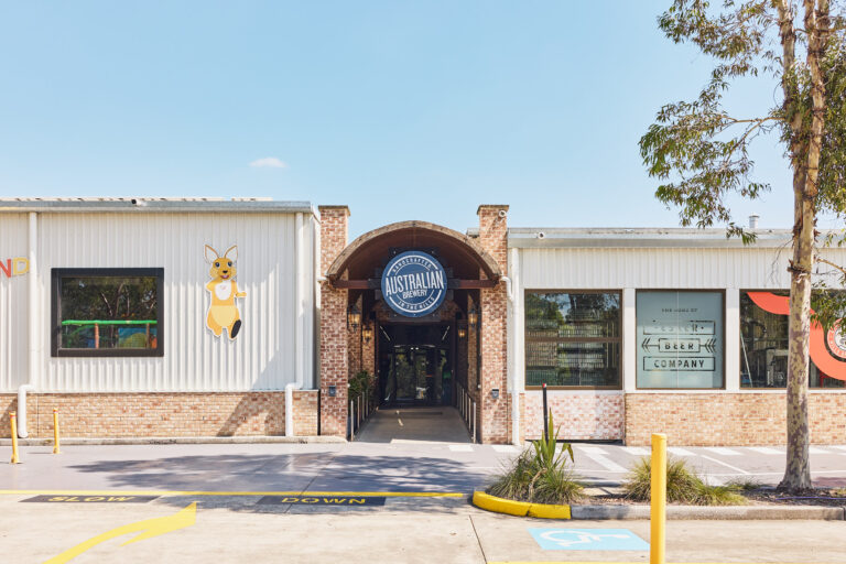 Australian Hotel & Brewery: Pubs in Western Sydney